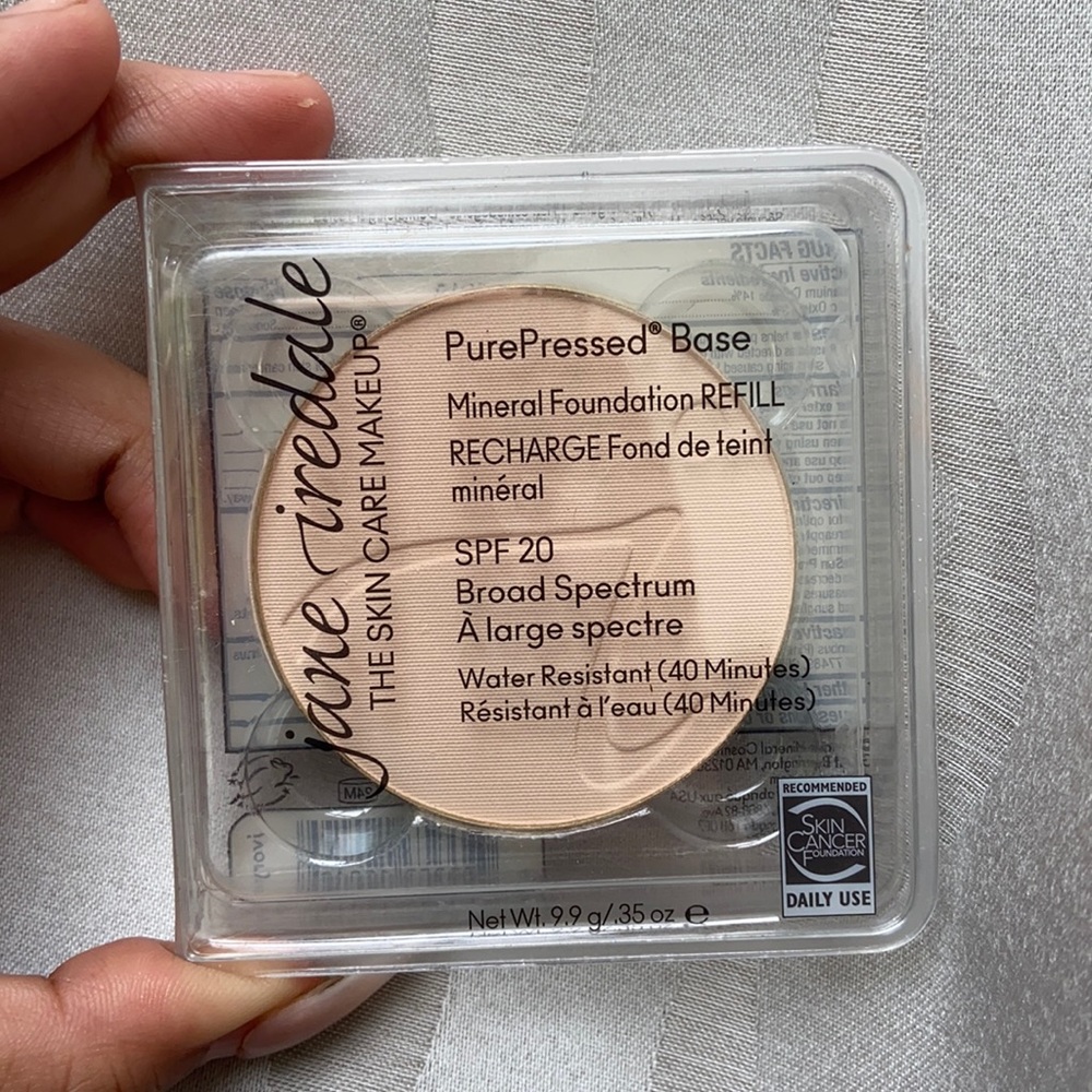 Jane Iredale pure pressed base